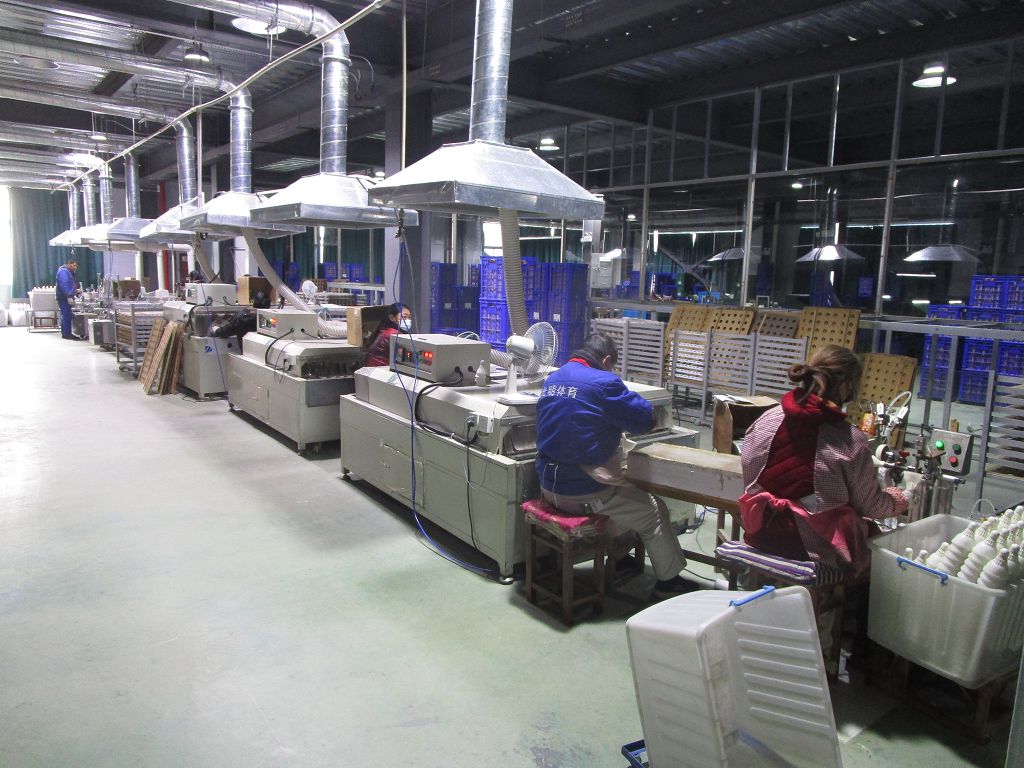 Su principal proveedor de bádminton en China